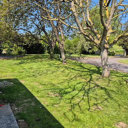 Le Domaine De La Gentilhommiere Situee Entre Bayeux Et Arromanches Les Bains