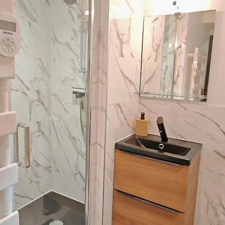 Le Domaine De La Gentilhommiere Situee Entre Bayeux Et Arromanches Les Bains *