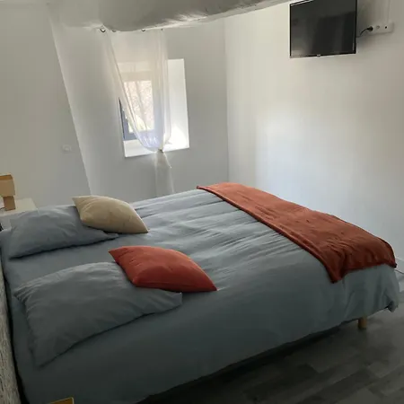 Le Domaine De La Gentilhommiere Situee Entre Bayeux Et Arromanches Les Bains * Manvieux