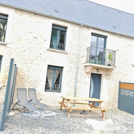 Le Domaine De La Gentilhommiere Situee Entre Bayeux Et Arromanches Les Bains *