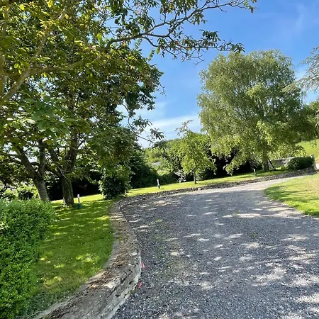 Le Domaine De La Gentilhommiere Situee Entre Bayeux Et Arromanches Les Bains Vakantiehuis