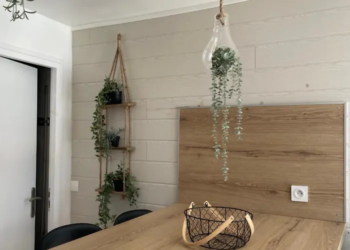 Le Domaine De La Gentilhommière Située Entre Bayeux Et Arromanches Les Bains Hébergement de vacances