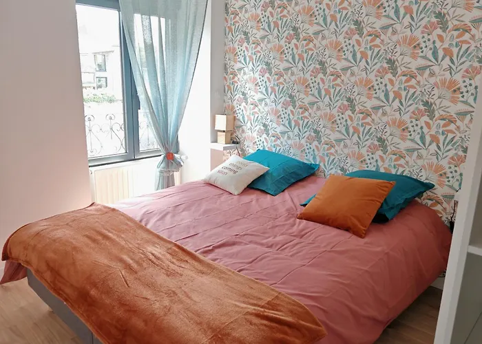 펜션 Le Domaine De La Gentilhommiere Situee Entre Bayeux Et Arromanches Les Bains *