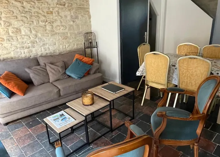 Le Domaine De La Gentilhommiere Situee Entre Bayeux Et Arromanches Les Bains 펜션 맨비유