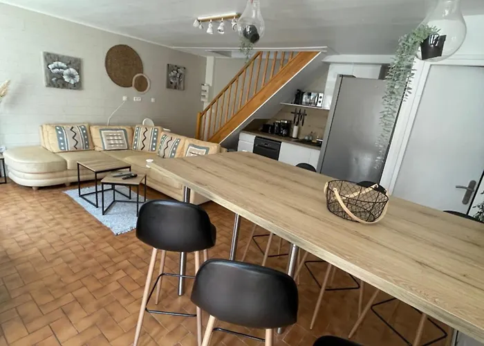 Le Domaine De La Gentilhommiere Situee Entre Bayeux Et Arromanches Les Bains 펜션 맨비유